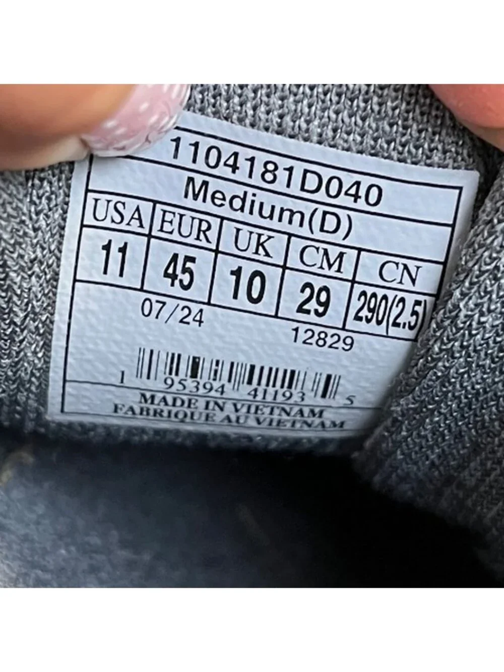Brooks seller notes